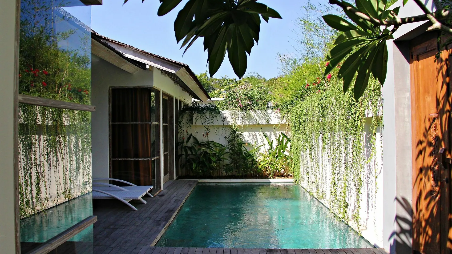 Villa The Decks Bali à Legian 0*,  Indonésie